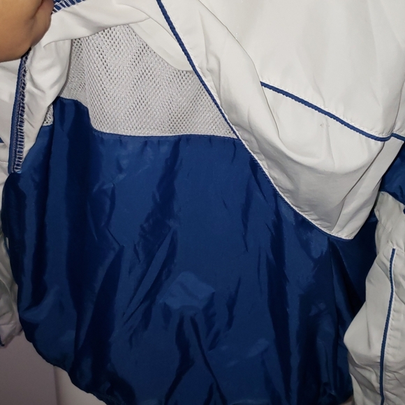 *Jacket - Picture 4 of 6